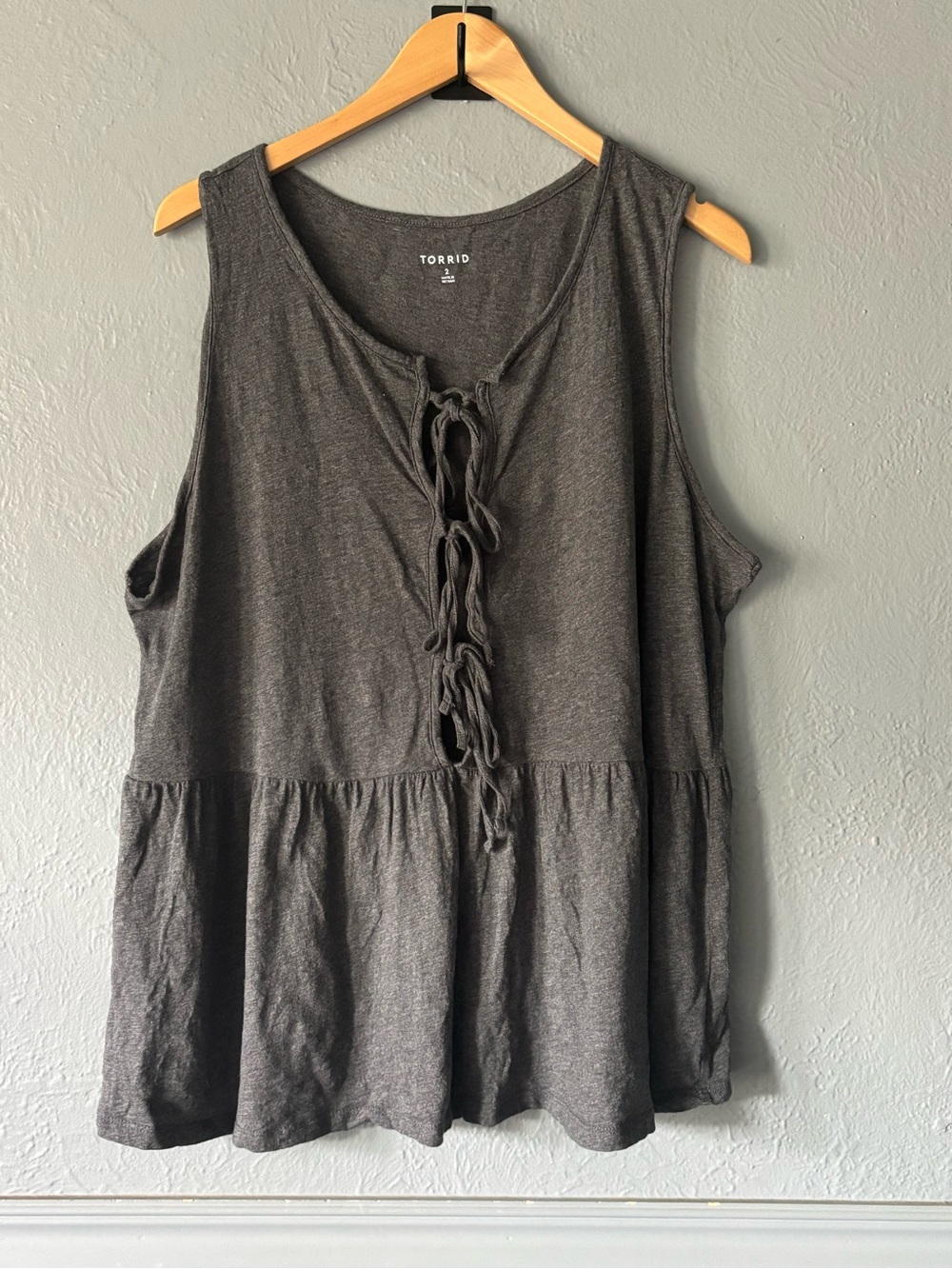 Torrid Tie Front Peplum Tank Top Charcoal Gray Sleeveless 2X Cotton